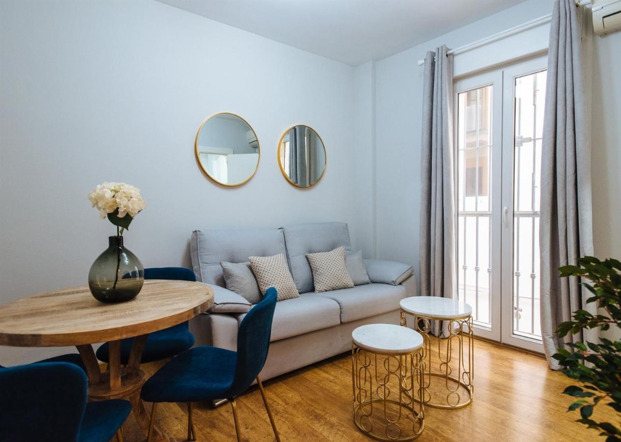 Feijoo Suite Apartment Sewilla Zewnętrze zdjęcie